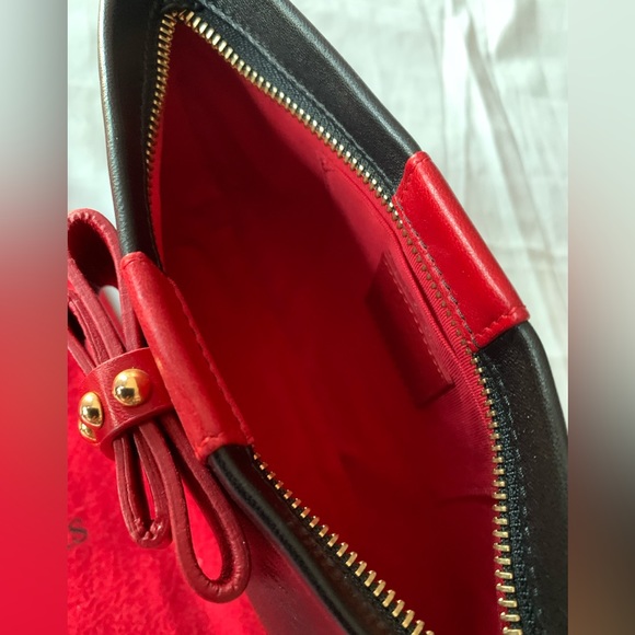 Christian Louboutin !!  rare purse!!  Authentic.  Classy stylish like you.  NEW - Picture 6 of 12